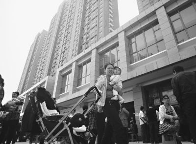 ����ϲ�w�¾���ӛ�������z