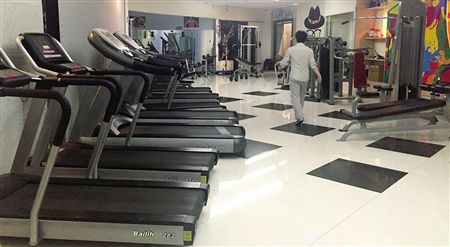 �ؑc�F�������������� �]�̾������S����